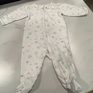 Carter's Sleeper Footed Outfit Baby Girls 6 Month Elephant Rainbow Moon Full Zip